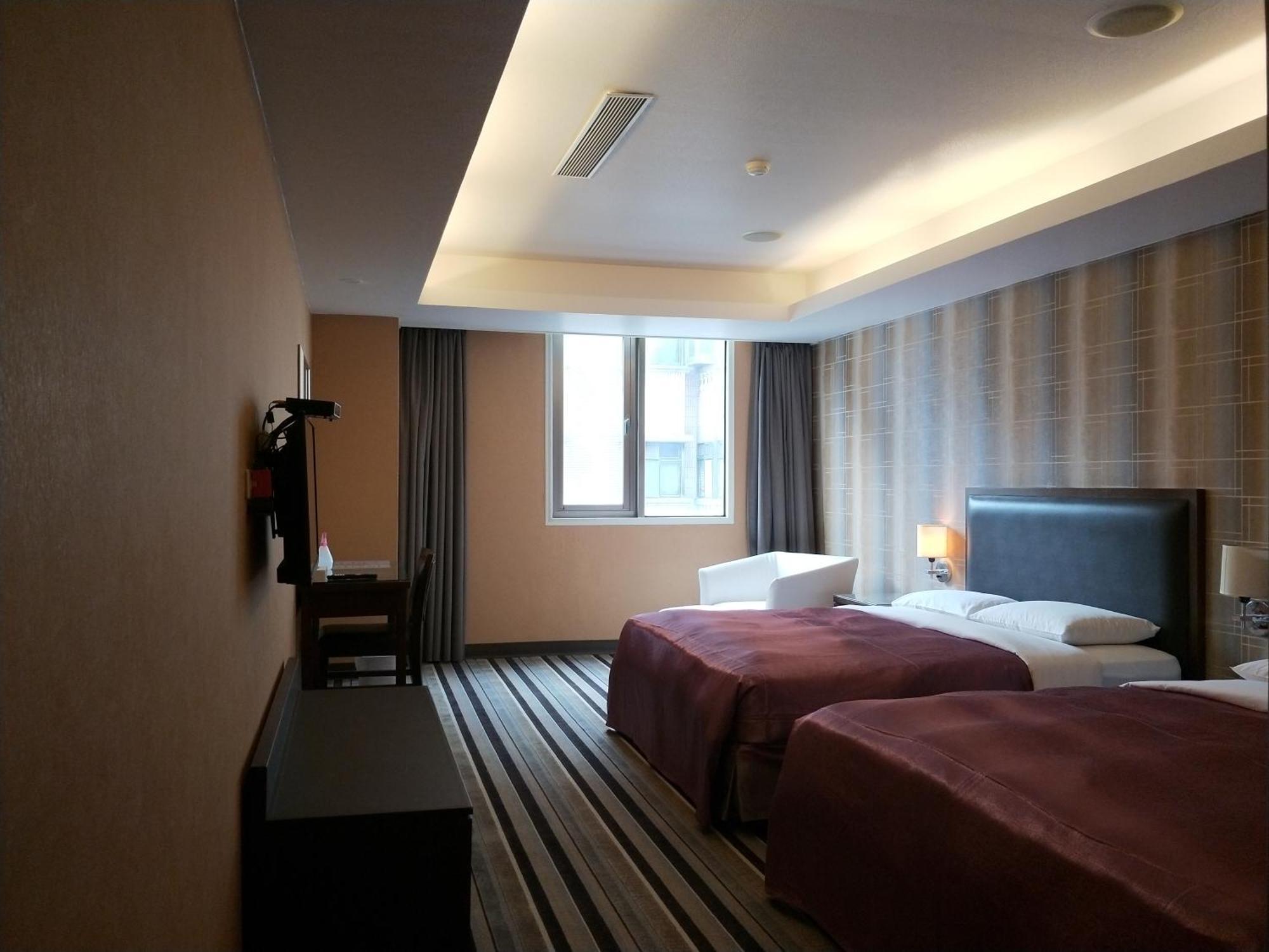เมโทรโพลิส โฮเต็ล Hotel เถาหยวน ภายนอก รูปภาพ