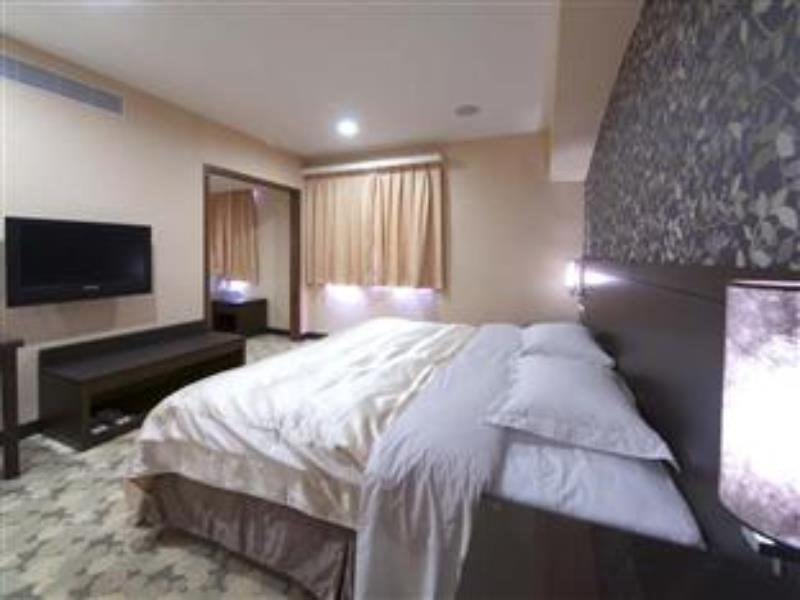เมโทรโพลิส โฮเต็ล Hotel เถาหยวน ภายนอก รูปภาพ