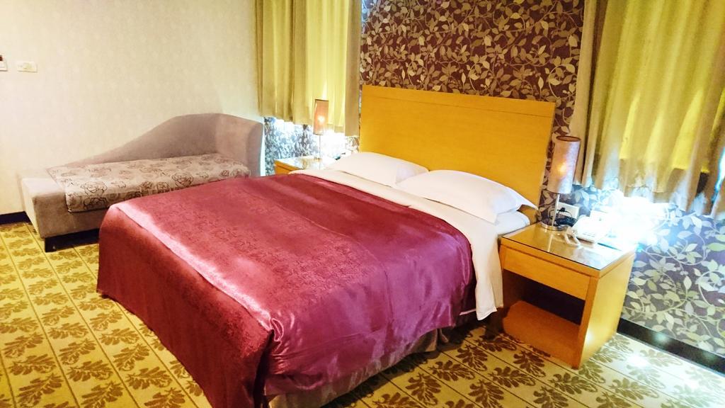 เมโทรโพลิส โฮเต็ล Hotel เถาหยวน ภายนอก รูปภาพ